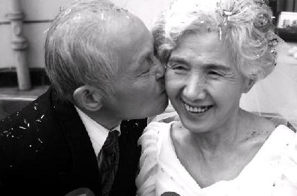 金婚纪录片配音解说文本